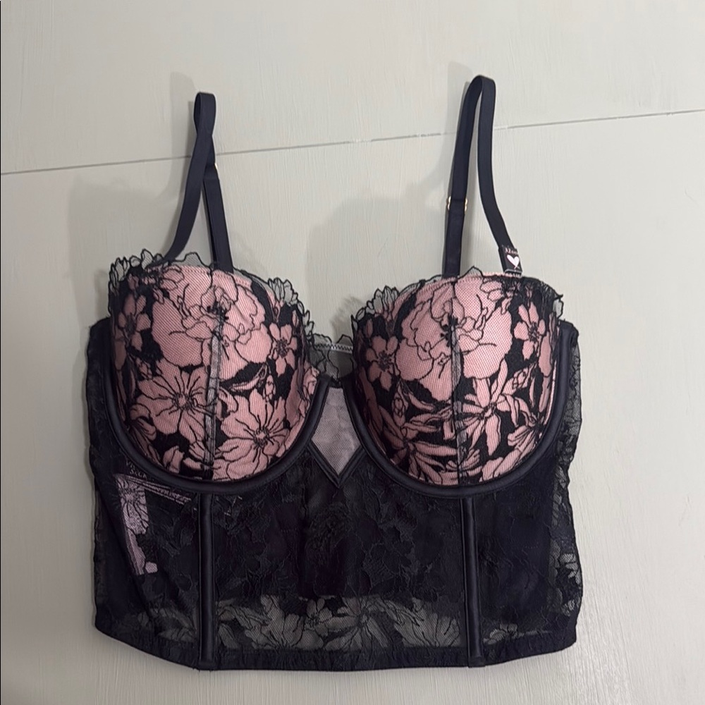Delicate Lace corset top - Pink and Black